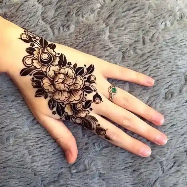 mehndi design photo