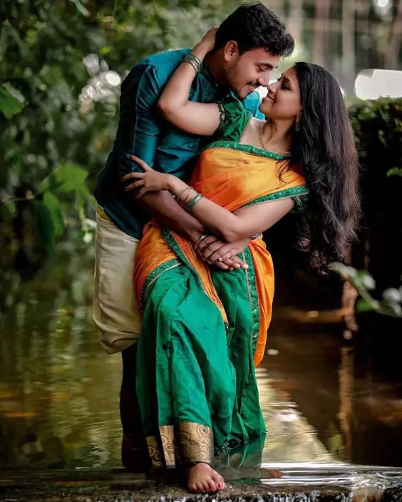 কাপল পিক