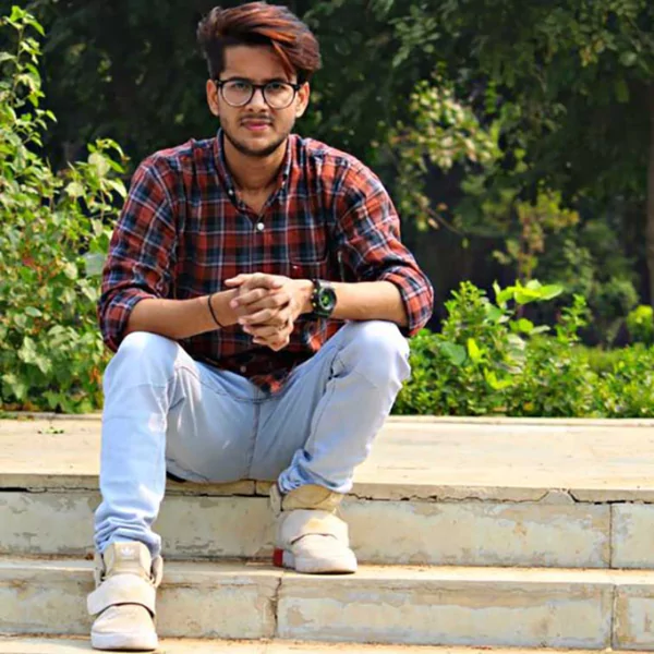 স্মার্ট ছেলেদের পিক