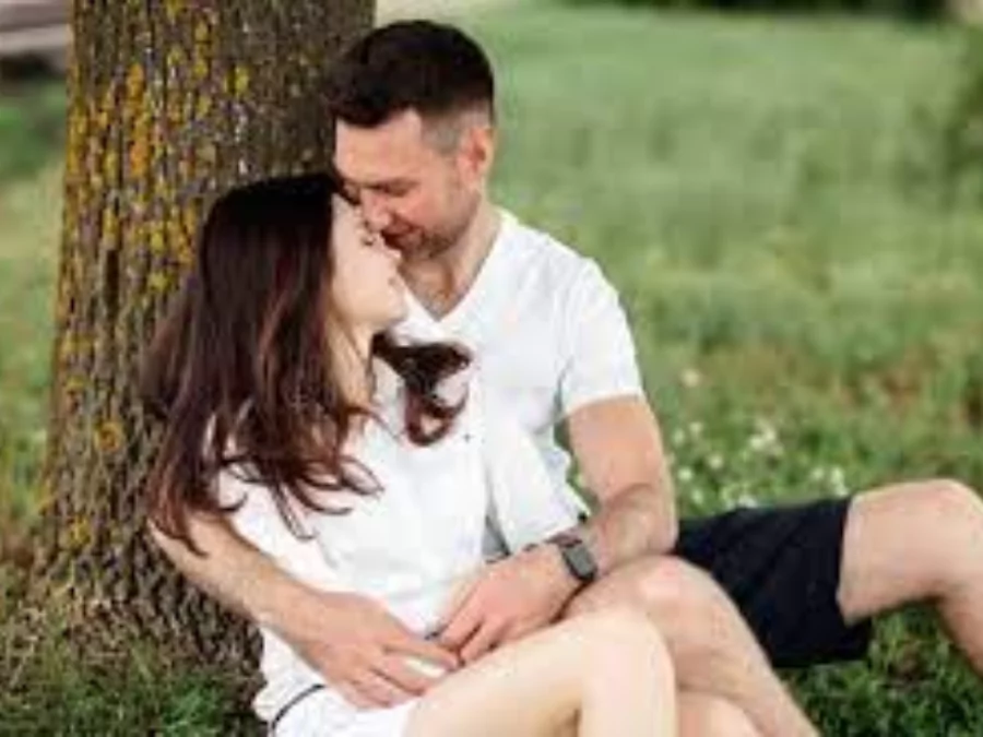 girlfriend boyfriend pic