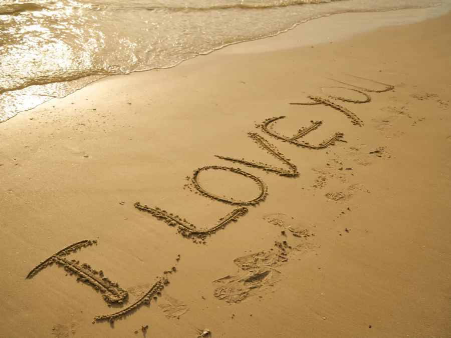 আই লাভ ইউ পিক