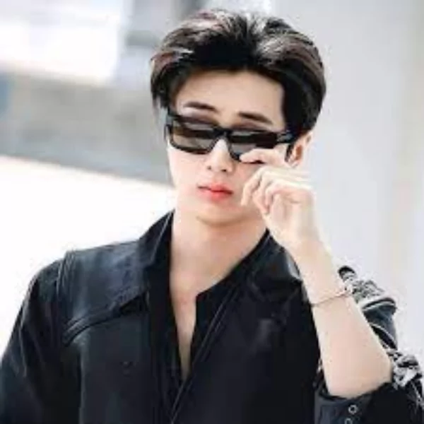 কিউট ছেলেদের প্রোফাইল পিক