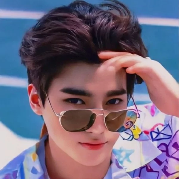 কিউট ছেলেদের প্রোফাইল পিক