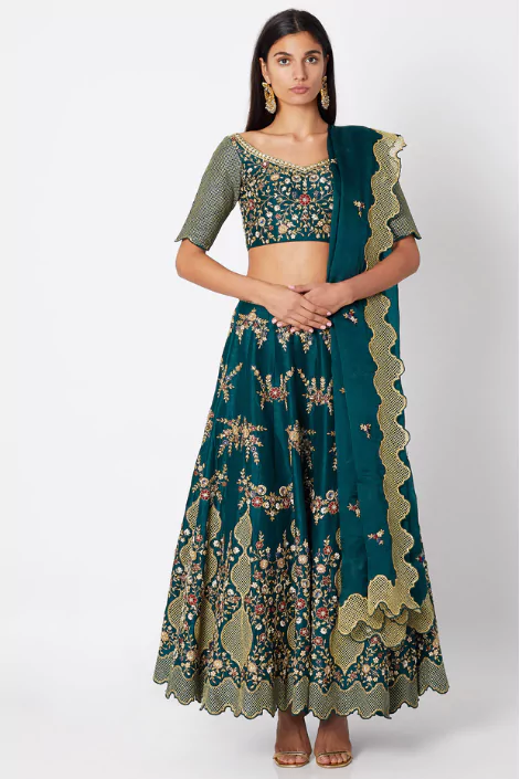 বিয়ের লেহেঙ্গা ছবি