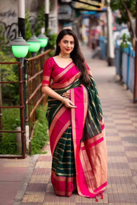 গায়ে হলুদের শাড়ি
