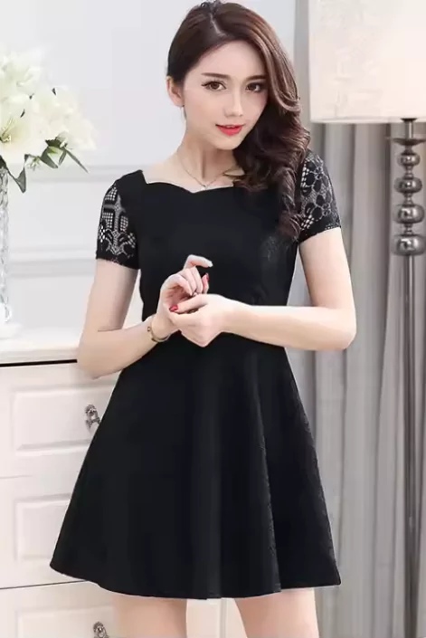 বিদেশি মেয়েদের পিক