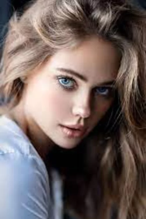 সুন্দর মেয়েদের পিক