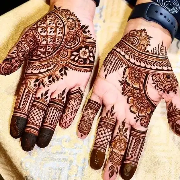 Simple Mehndi Design Photo
