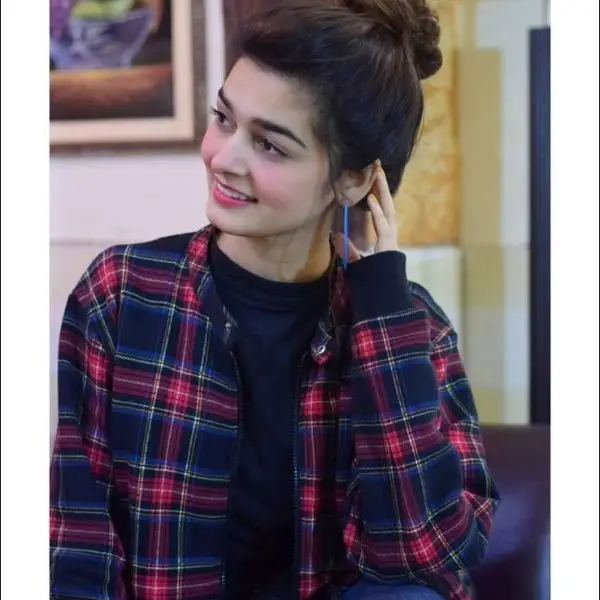 সুন্দর প্রোফাইল পিকচার মেয়েদের