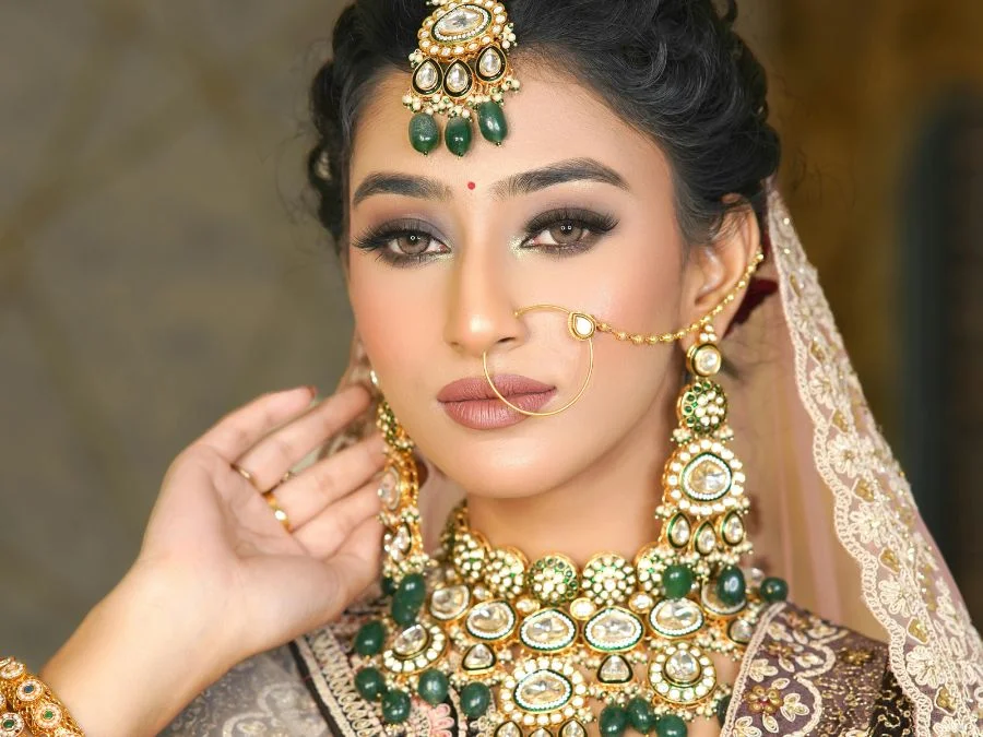 দুষ্ট মেয়েদের পিক ডাউনলোড