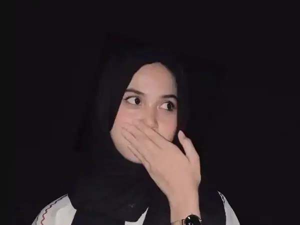 বোরকা পরা পিক