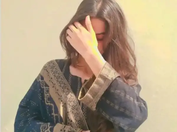 সুন্দর প্রোফাইল পিকচার মেয়েদের