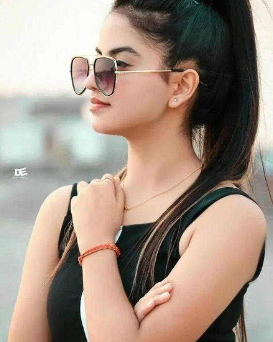 দুষ্ট মেয়েদের পিক ডাউনলোড