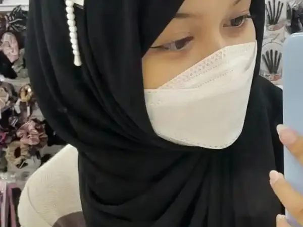 বোরকা পরা পিক
