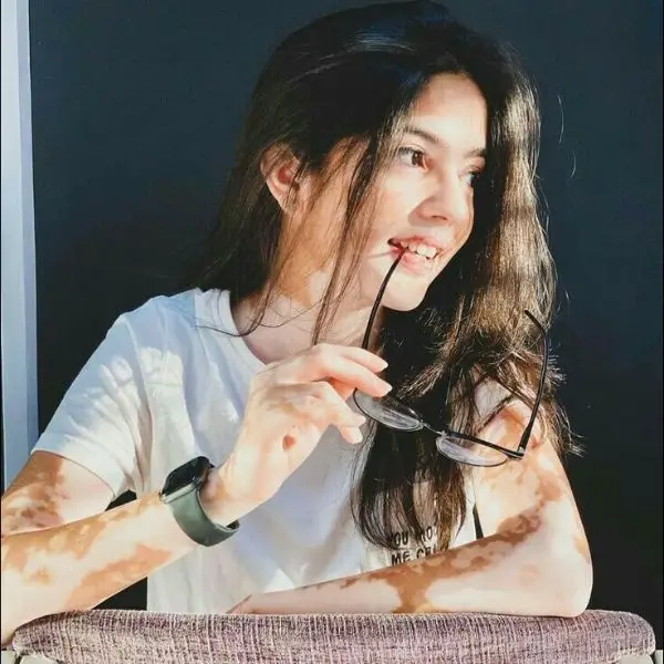 সুন্দর প্রোফাইল পিকচার মেয়েদের