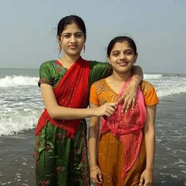 গ্রামের মেয়েদের পিক ডাউনলোড