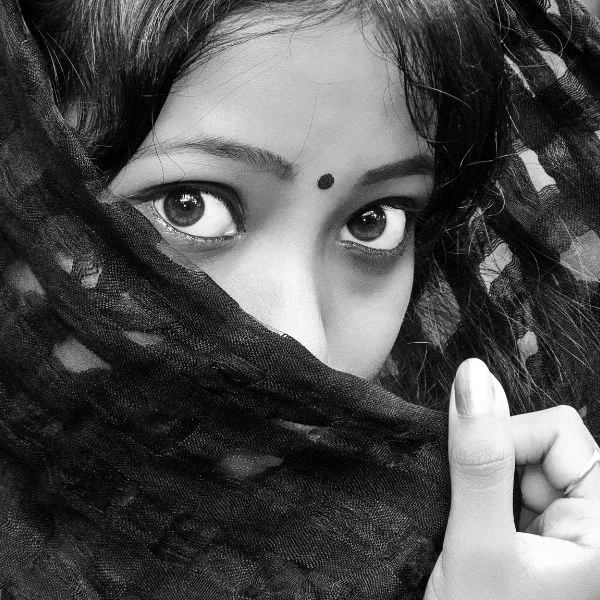 দুষ্ট মেয়েদের পিকচার