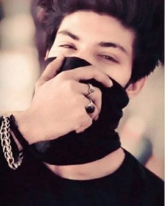 স্মার্ট ছেলেদের পিক