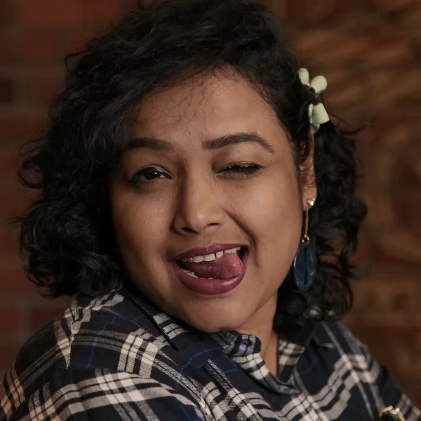 দুষ্ট মেয়েদের পিকচার