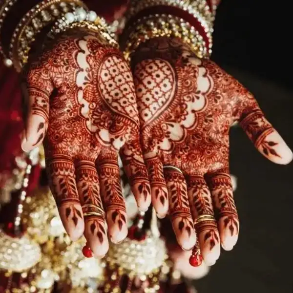 ব্রাইডাল মেহেদী ডিজাইন সিম্পল