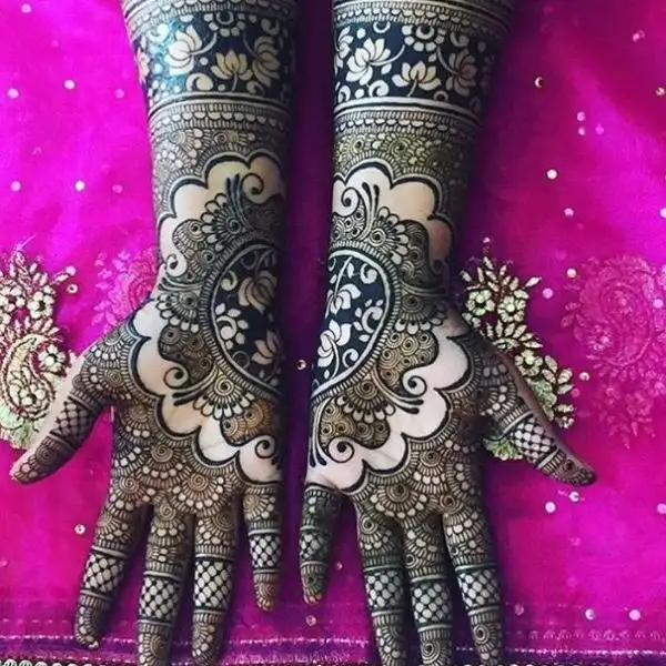 ব্রাইডাল মেহেদী ডিজাইন সিম্পল