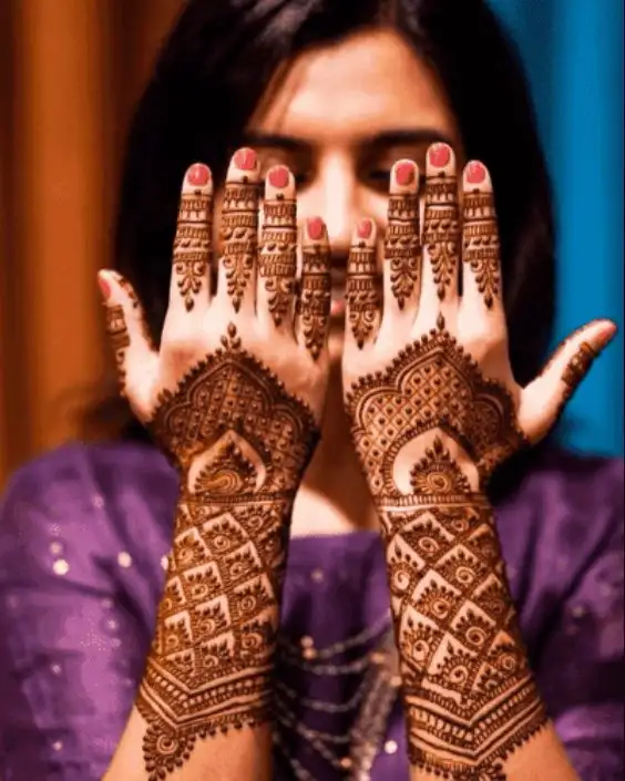 ব্রাইডাল মেহেদী ডিজাইন