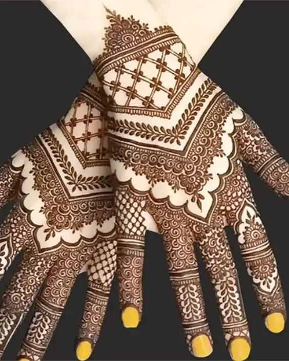 ব্রাইডাল মেহেদী ডিজাইন