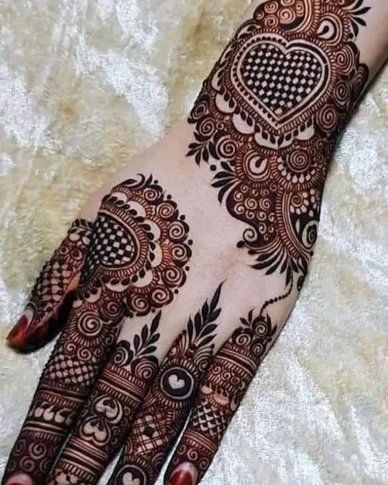 ব্রাইডাল মেহেদী ডিজাইন