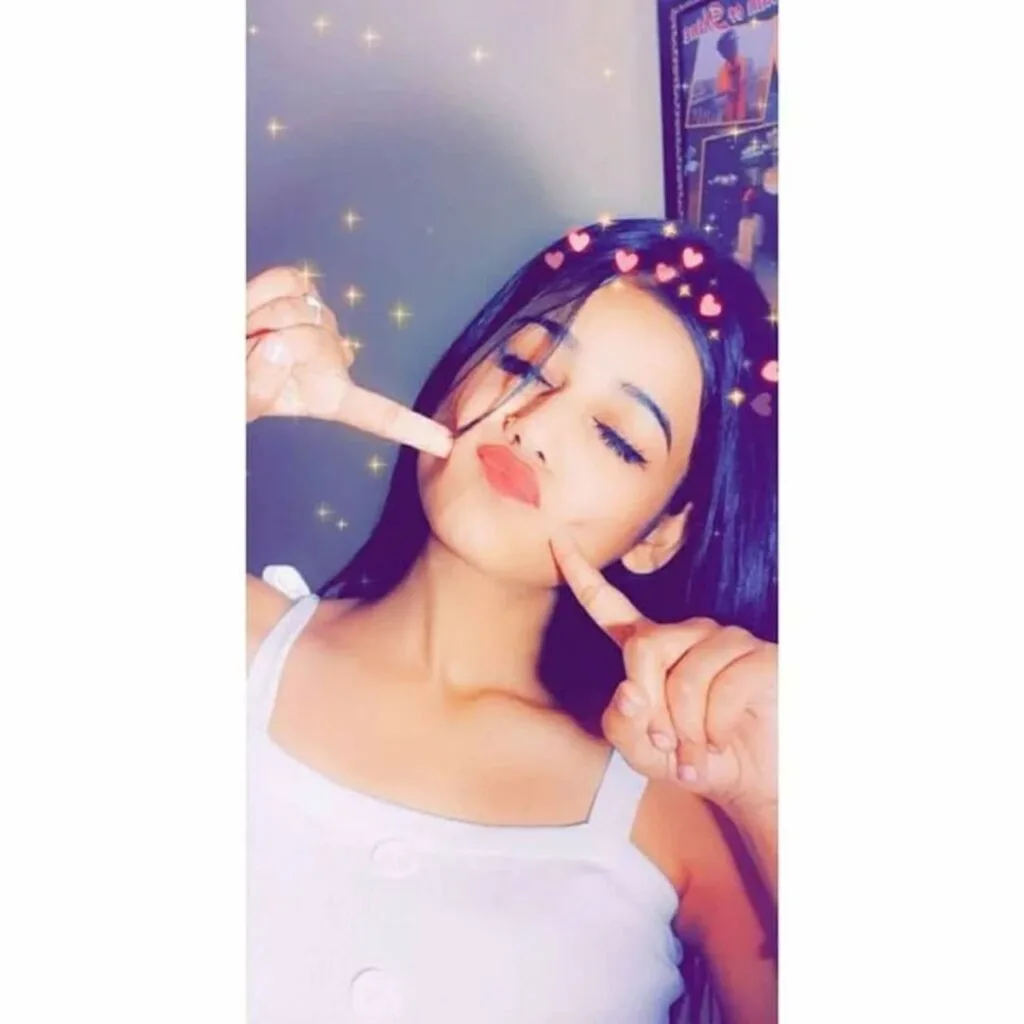Profile Picture Girl