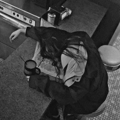 Sad Alone Girl DP ┃ Sad Alone Girl Pic