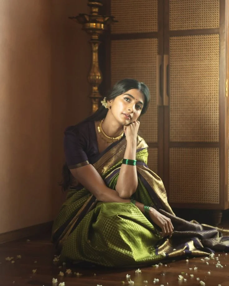 হিন্দু মেয়েদের পিক