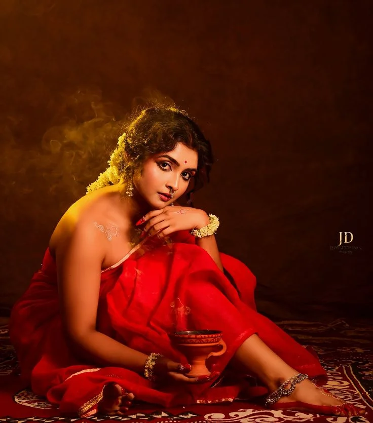 হিন্দু মেয়েদের পিক