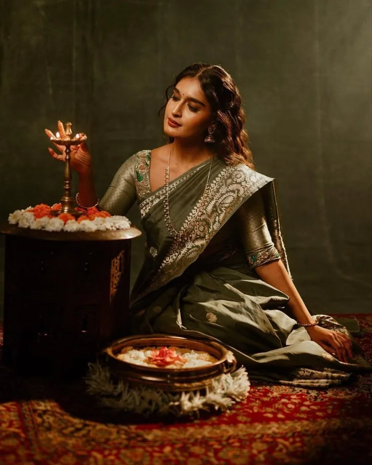 হিন্দু মেয়েদের পিক