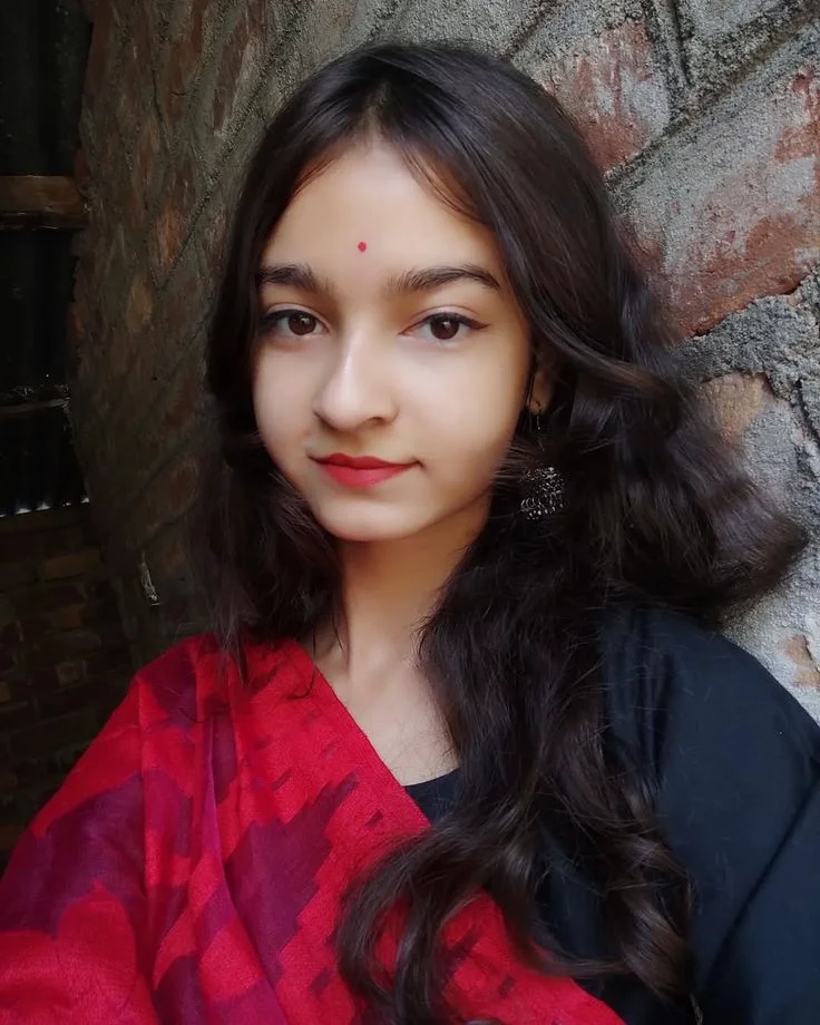 হিন্দু মেয়েদের পিক