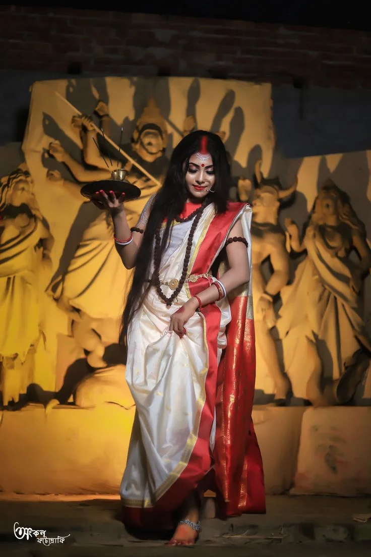 হিন্দু মেয়েদের পিক