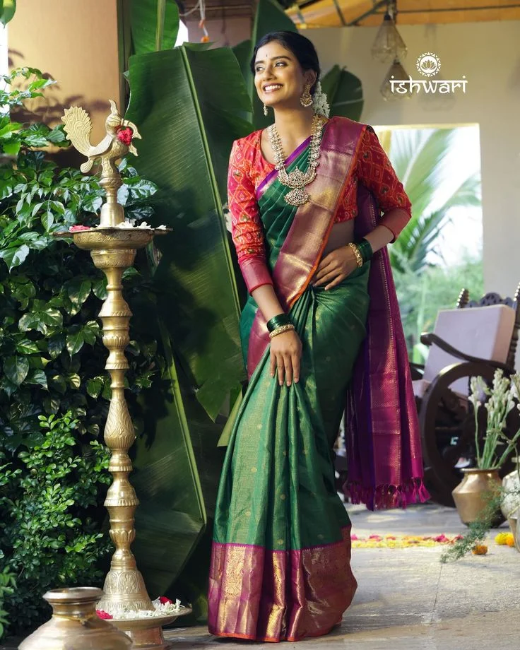 হিন্দু মেয়েদের পিক